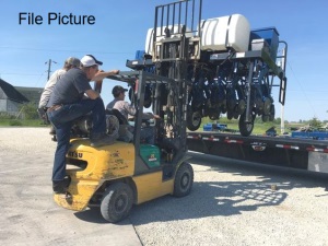 falling from forklift truck