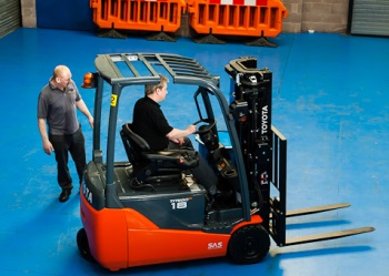 Top 10 forklift training myths