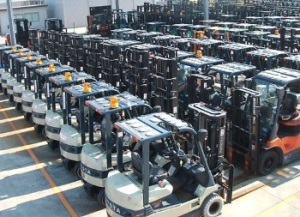 Second hand forklift trucks