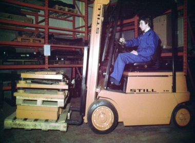 Forklift undercutting load